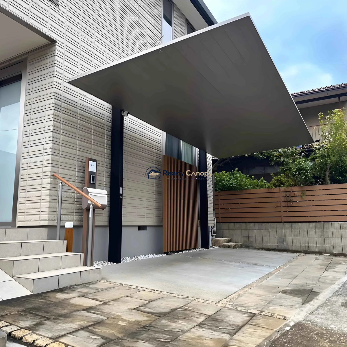 Minimalist Full-Aluminum Single Carport