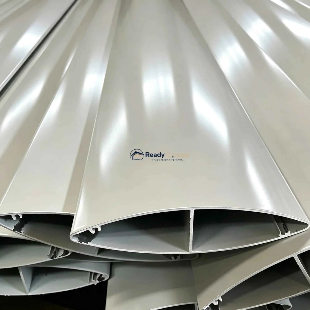Custom Aerofoil Exterior Aluminium Louvers | Building Facades, Indoor & Outdoor Screening - Ready Canopy